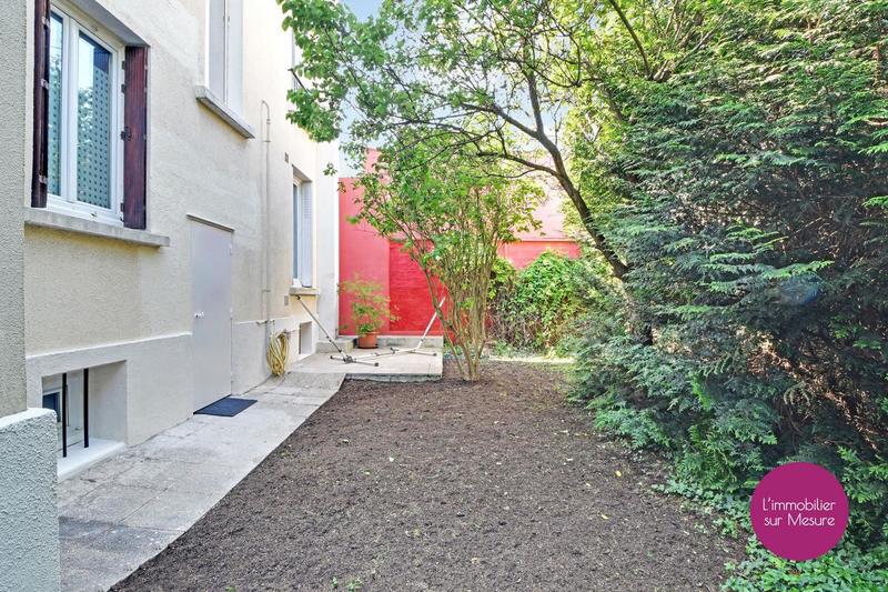 Villa - 230 m² - 8 pièces