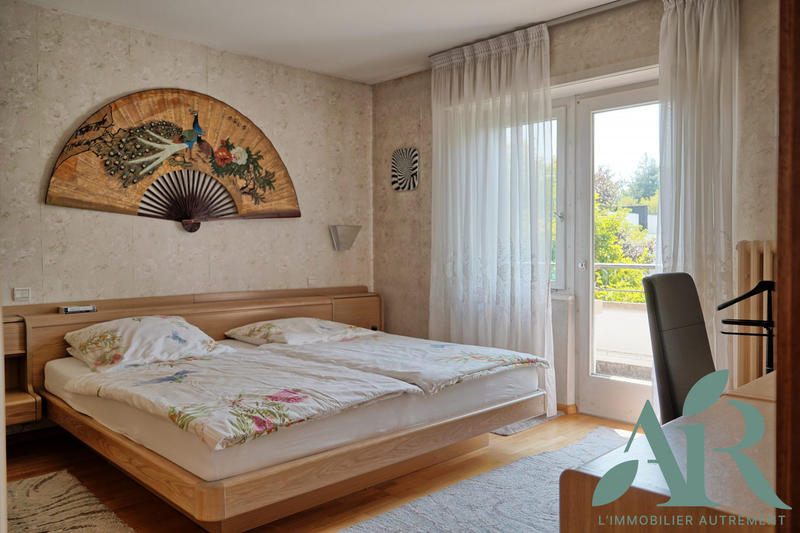 Maison - 170 m² - 6 pièces