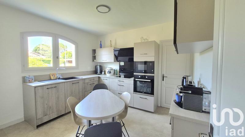 Maison - 145 m² - 6 pièces