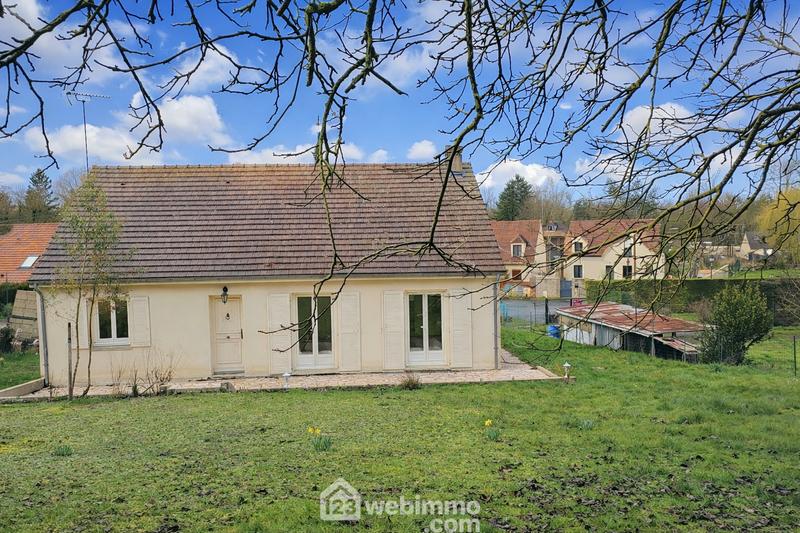 Maison - 90 m² - 4 pièces