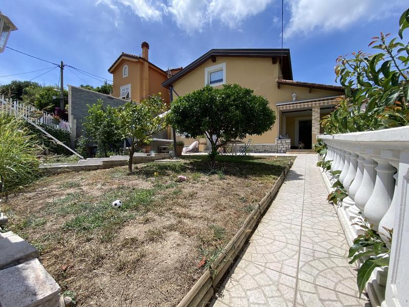 Maison - 128 m² - 5 pièces