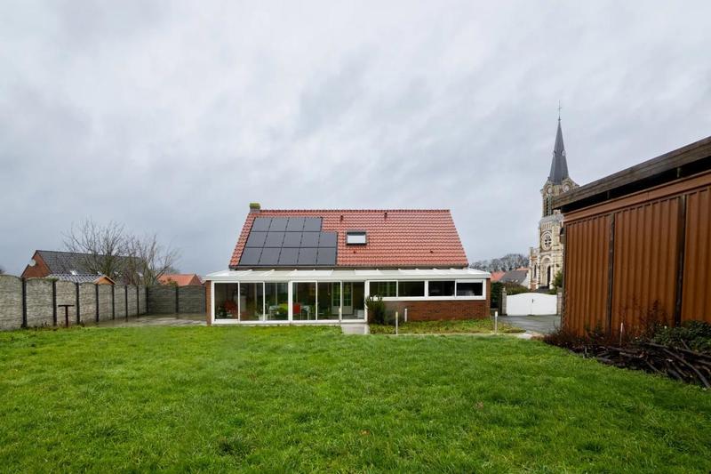 Maison d'architecte - 132 m² - 9 pièces