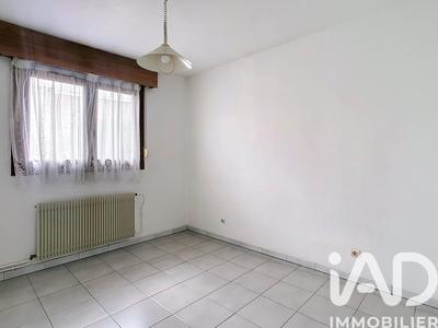 Maison - 74 m² - 4 pièces