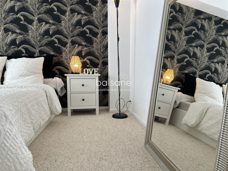 Appartement - 85 m² - 4 pièces