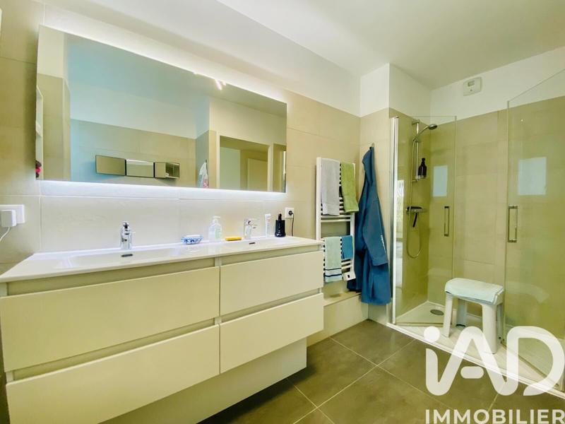 Appartement - 101 m² - 4 pièces