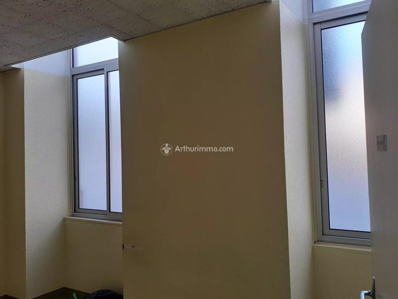 Bureau - 57 m² - 4 pièces