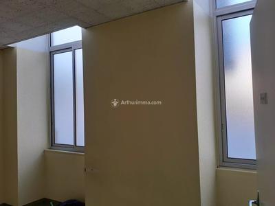 Bureau - 57 m² - 4 pièces