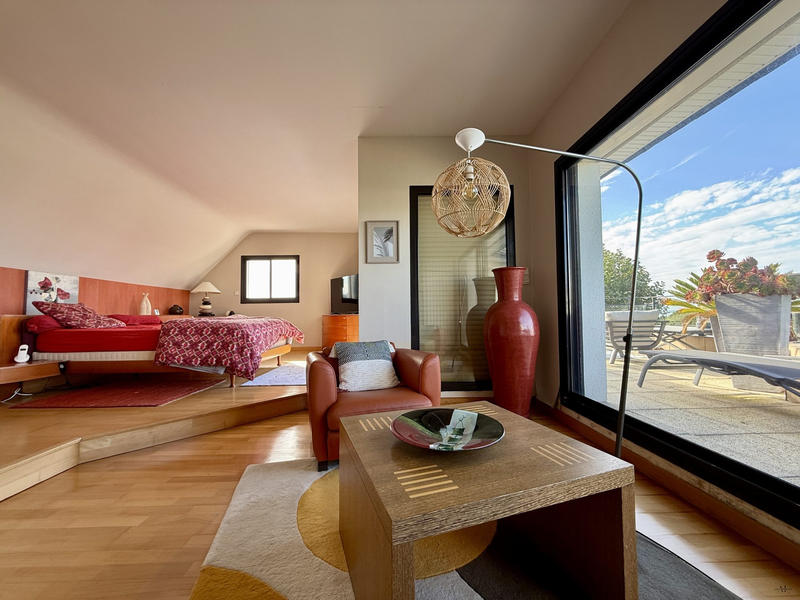 Maison contemporaine - 187 m² - 5 pièces