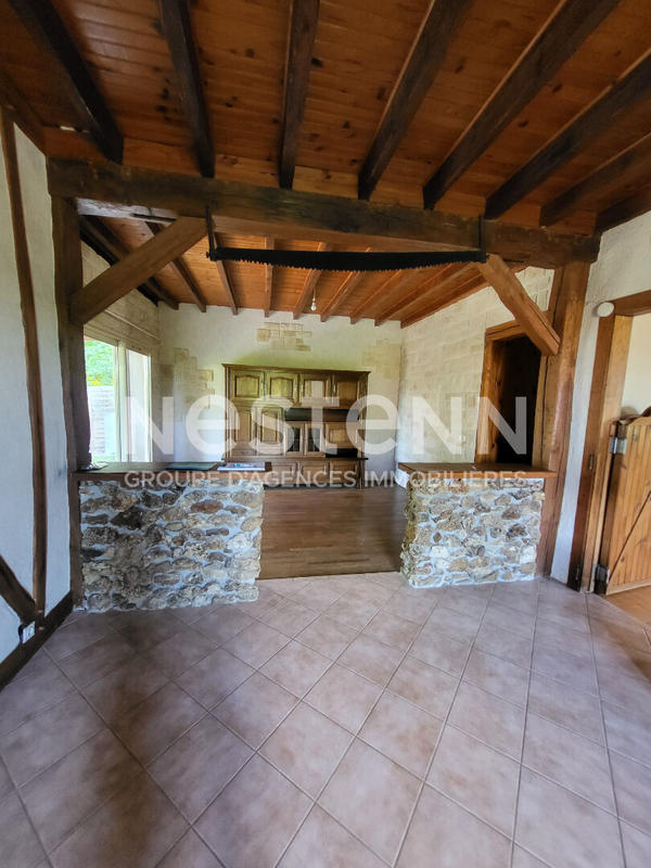Maison - 160 m² - 9 pièces