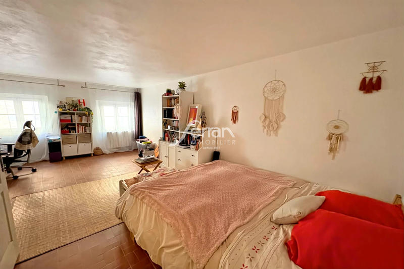 Maison de village - 100 m² - 4 pièces