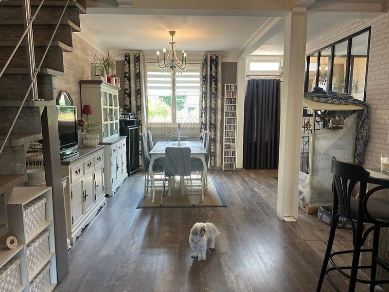 Maison - 142 m² - 4 pièces