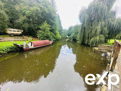 Maison - 310 m² - 8 pièces