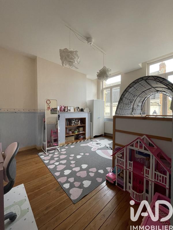 Maison - 220 m² - 10 pièces