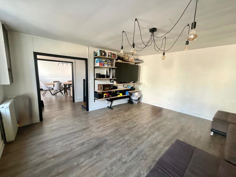 Maison - 182 m² - 5 pièces