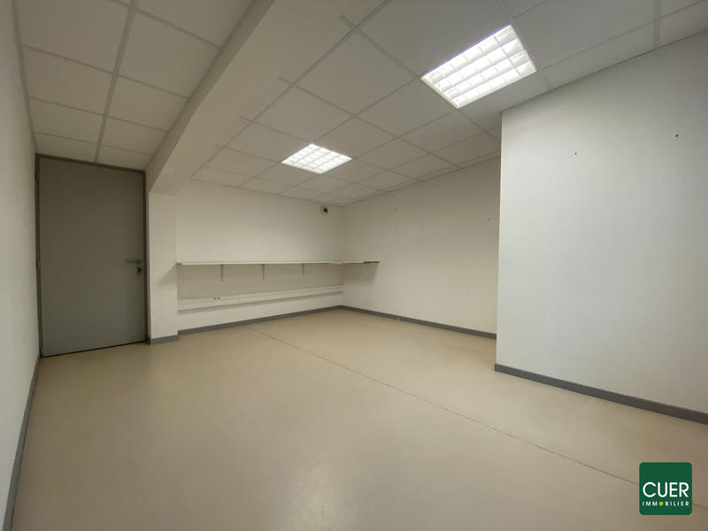 Local commercial - 220 m²