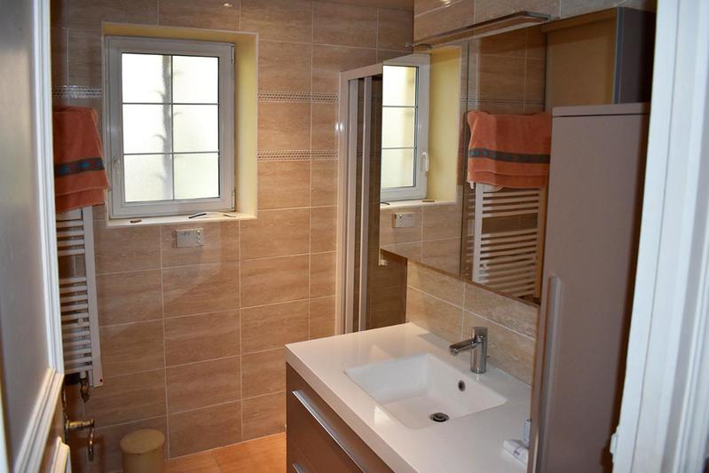 Maison - 200 m² - 10 pièces