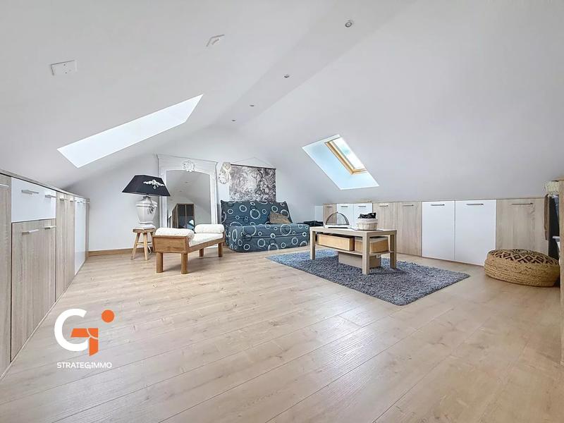 Maison - 110 m² - 5 pièces