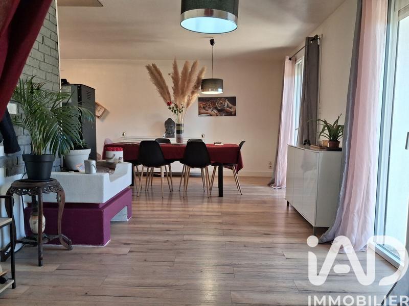 Maison - 103 m² - 5 pièces