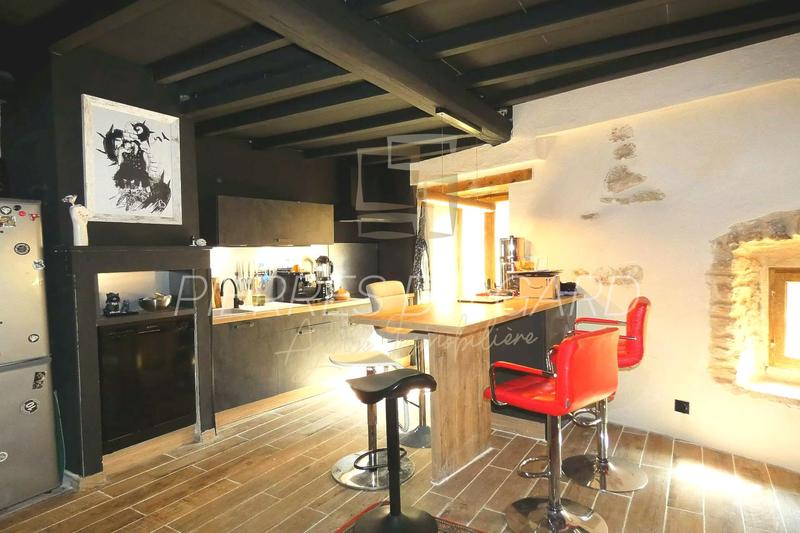 Maison de village - 100 m² - 3 pièces