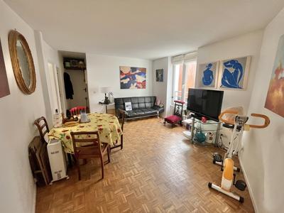 Appartement - 49 m² - 3 pièces