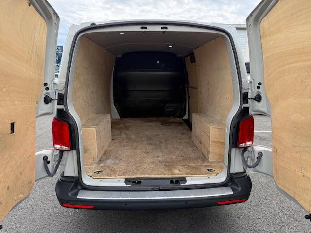 Volkswagen Transporter VI 2.0 TDi 150 Dsg7 L2h1 Business
