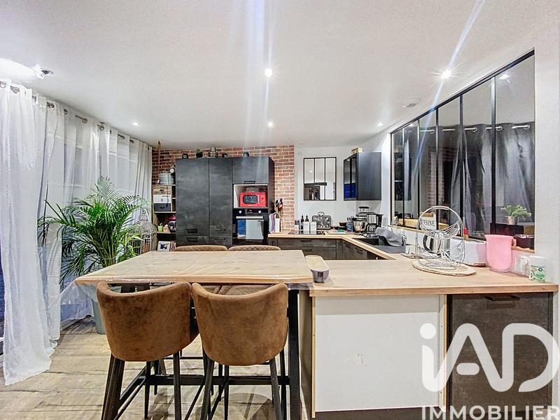 Maison - 95 m² - 4 pièces