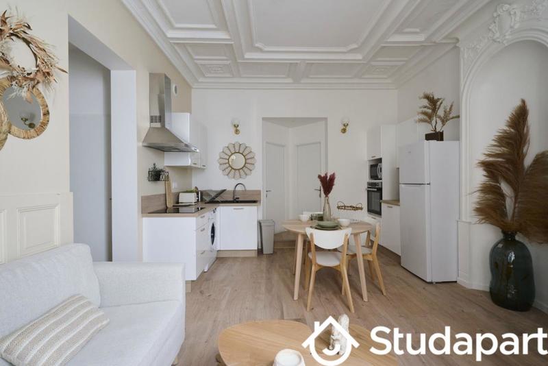 Chambre - 11 m² - 1 pièce