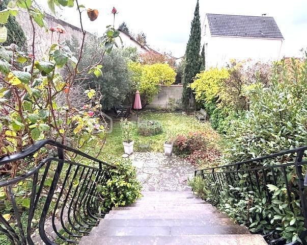 Maison - 114 m² - 6 pièces