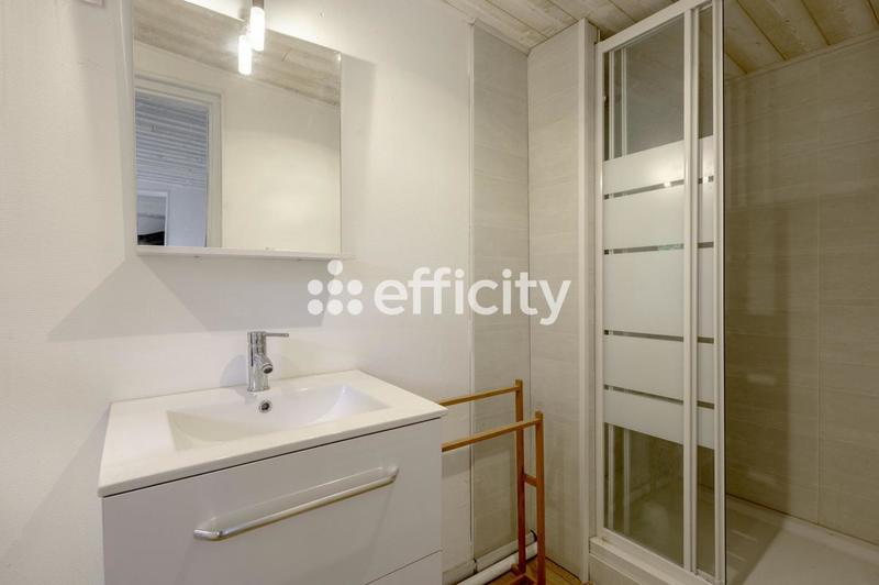 Maison - 90 m² - 3 pièces