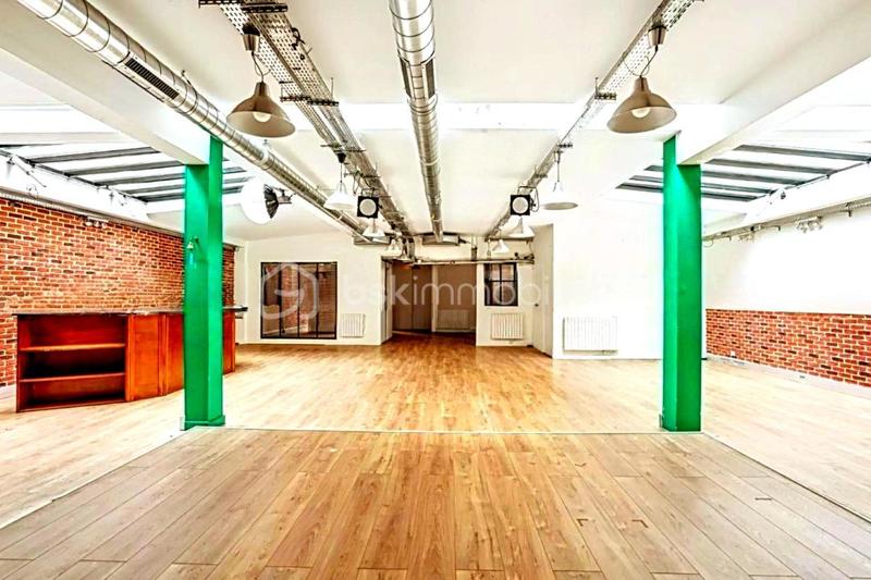 Bureau - 243 m² - 4 pièces