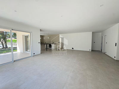 Maison - 131 m² - 5 pièces