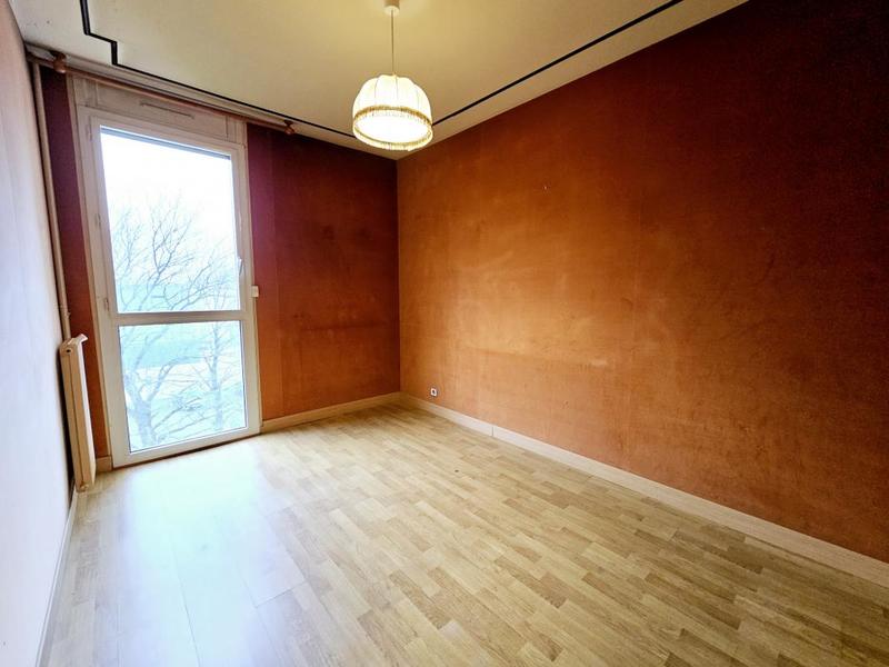 Appartement - 77 m² - 4 pièces