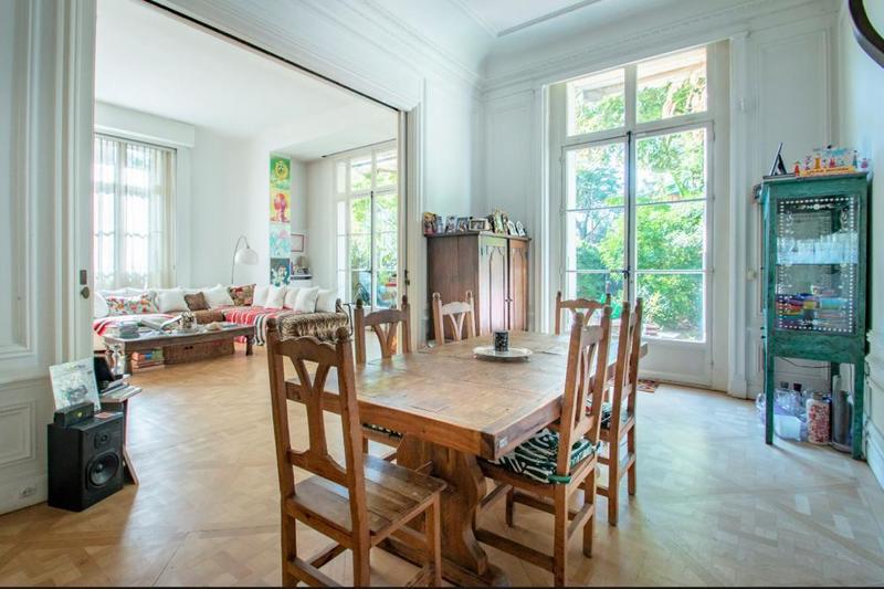 Appartement - 205 m² - 6 pièces