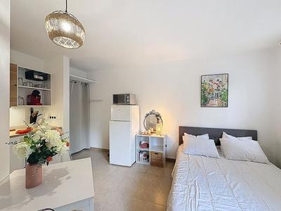 Appartement - 18 m² - 1 pièce