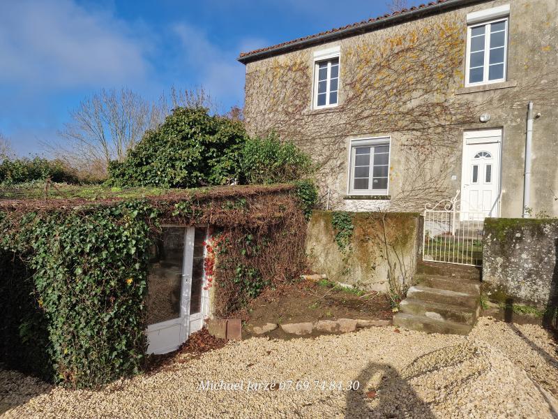 Immeuble - 226 m² - 12 pièces