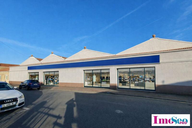 Local commercial - 200 m²