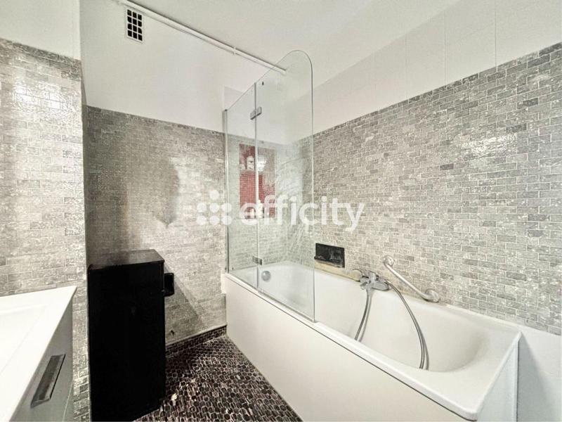 Appartement - 93 m² - 4 pièces