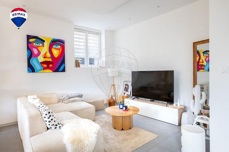 Appartement - 112 m² - 5 pièces