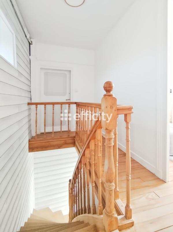 Maison - 135 m² - 4 pièces