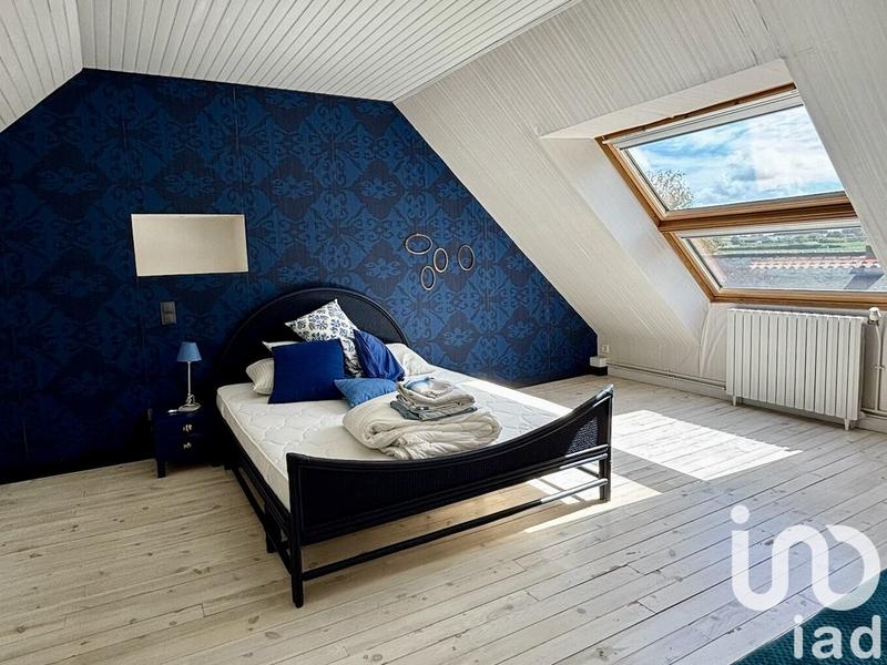 Maison - 260 m² - 7 pièces