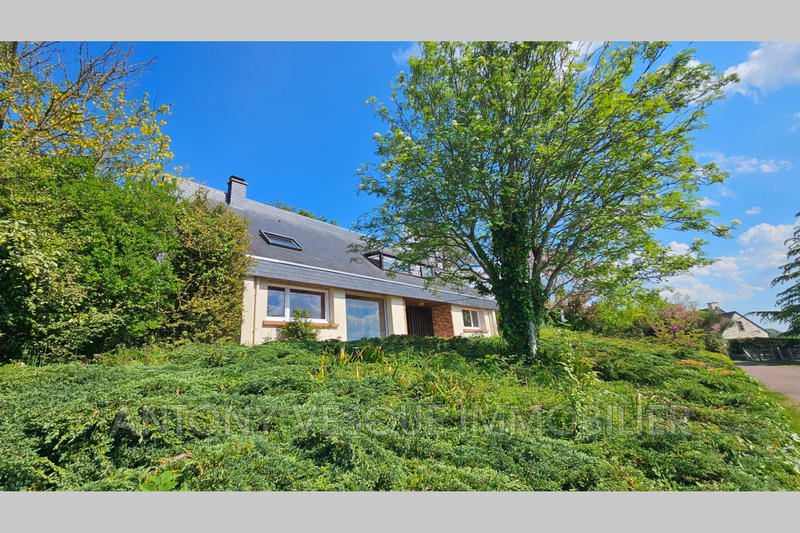 Villa - 169 m² - 7 pièces