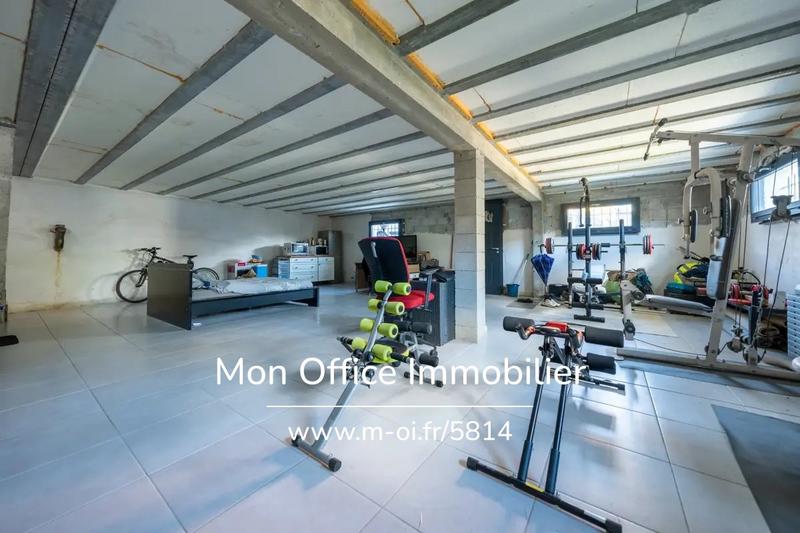 Maison - 120 m² - 2 pièces