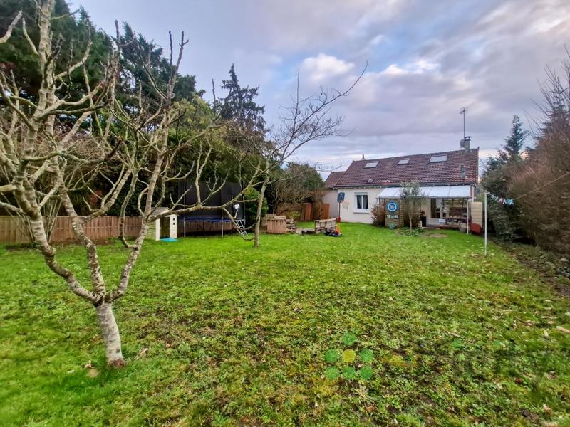 Maison - 98 m² - 6 pièces