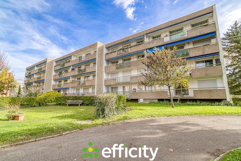 Appartement - 83 m² - 3 pièces