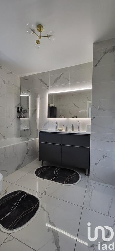 Maison - 123 m² - 6 pièces