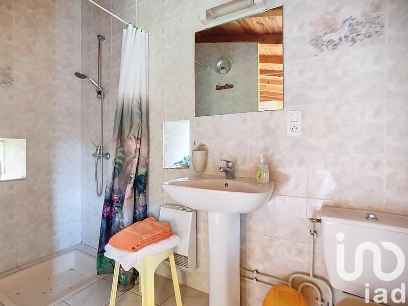 Maison - 285 m² - 16 pièces