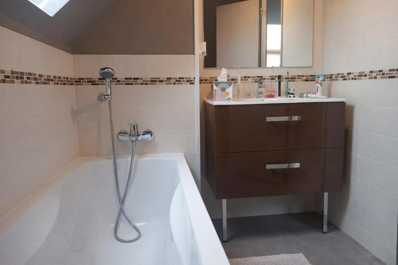 Maison - 170 m² - 8 pièces