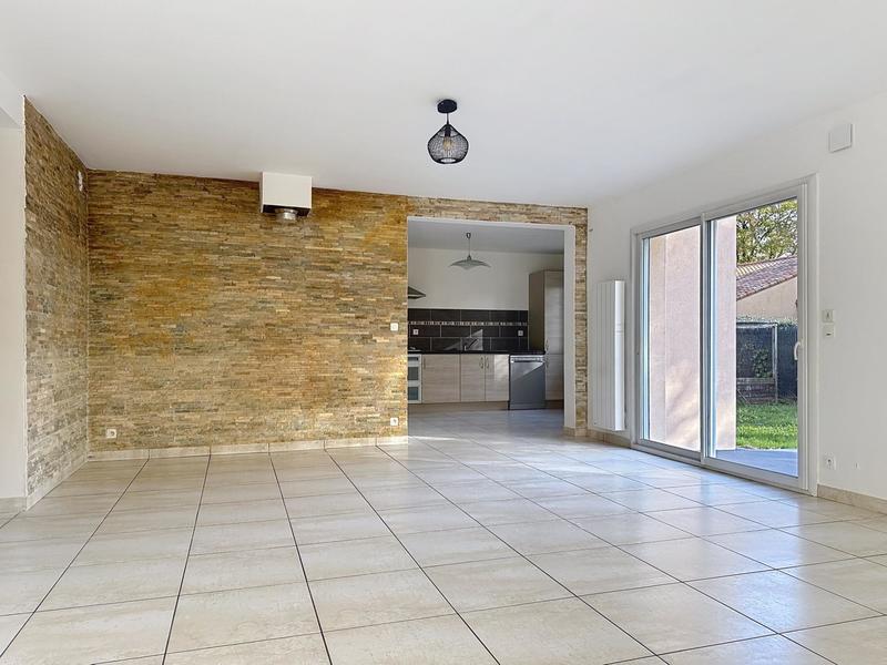 Maison - 215 m² - 7 pièces