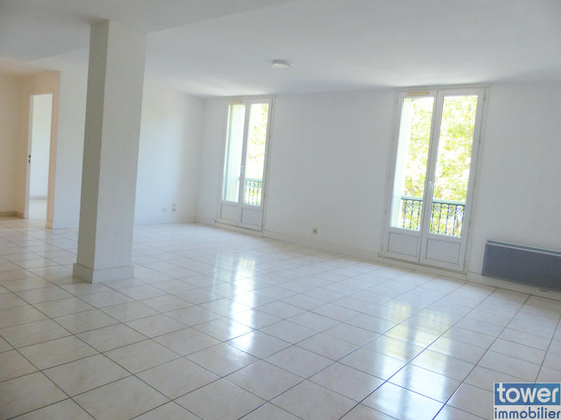 Appartement - 103 m² - 5 pièces