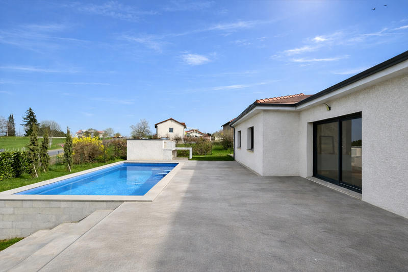 Maison - 158 m² - 5 pièces